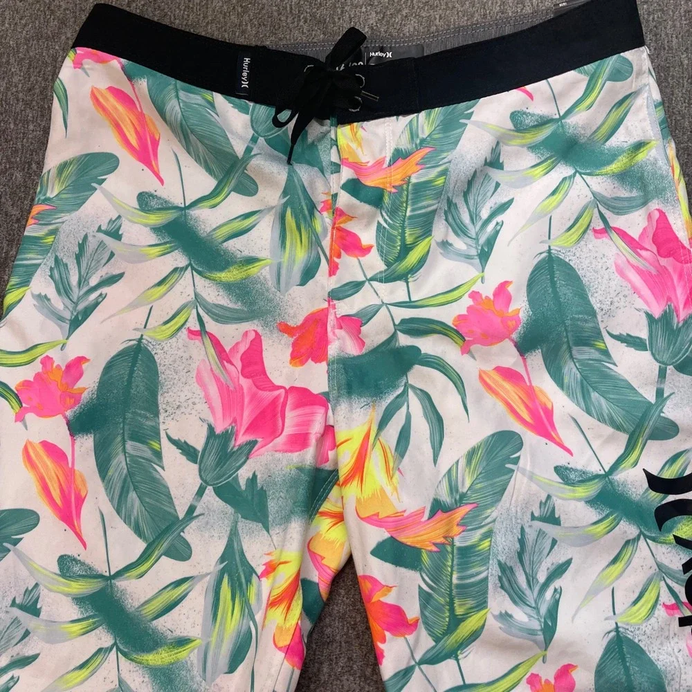Hurley Boys Tropical Floral Board Shorts Pink Green White Size 16/28 Swim Trunks
